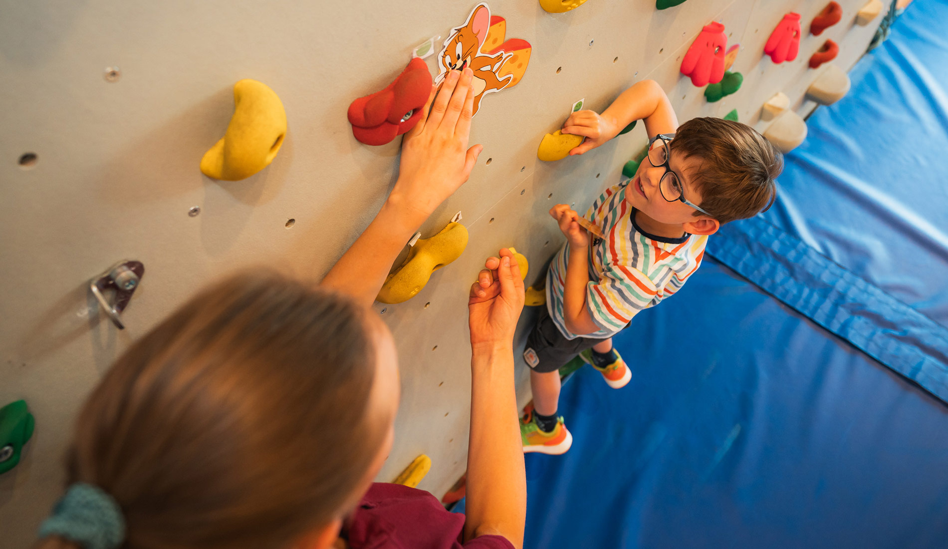 Therapeutische Kletterwand an der Schön Klinik Vogtareuth