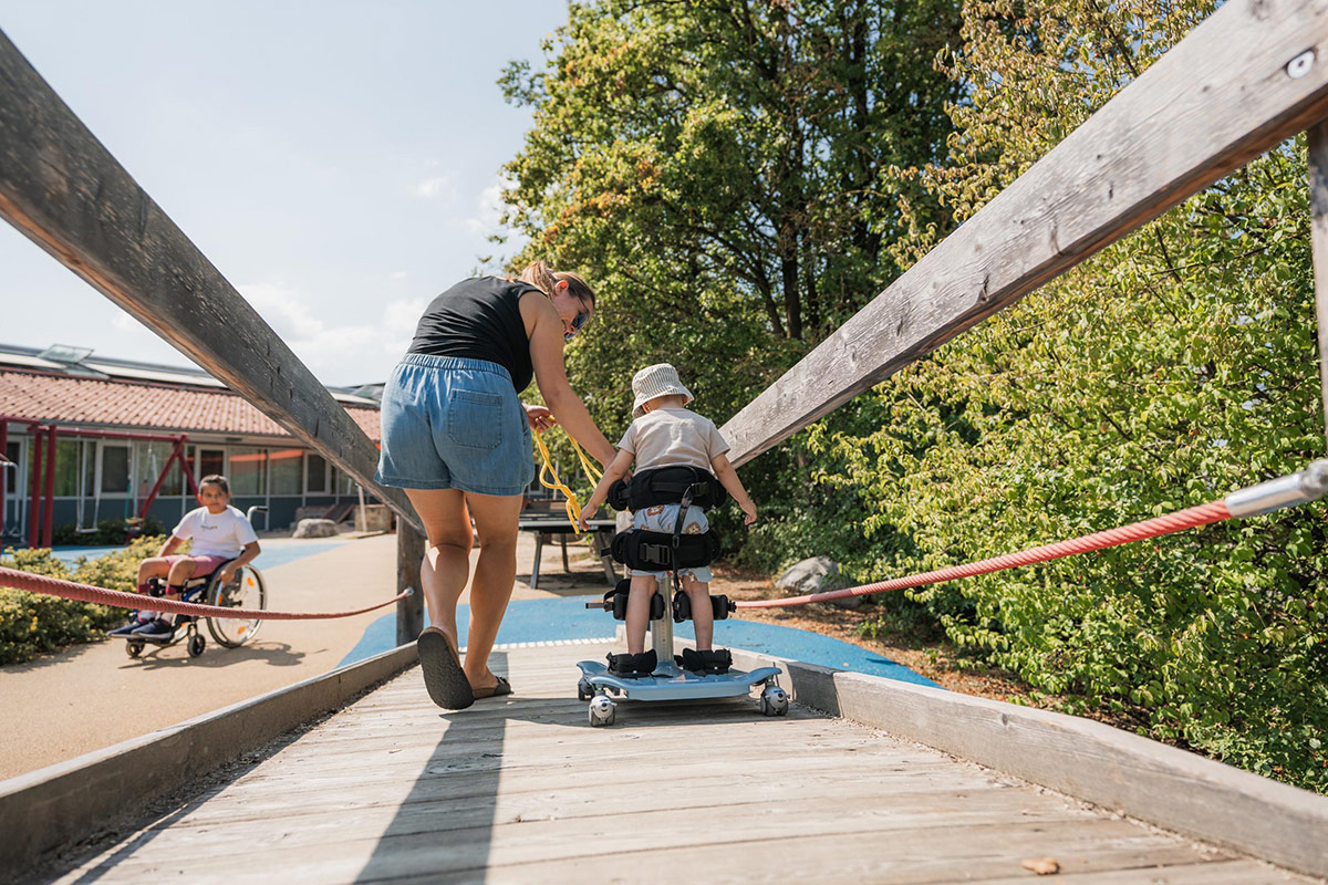 Inklusion Spielplatz an der Schön Klinik Vogtareuth